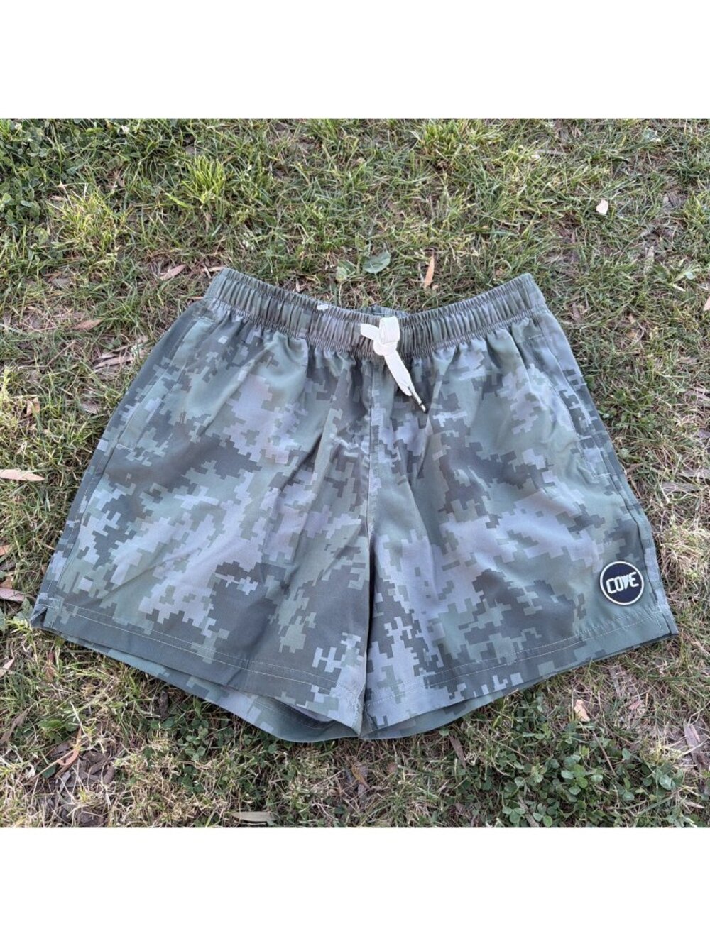 Cove Shorts Mens 32 Camo Green  Athletic Gym 5" Inseam Drawstring